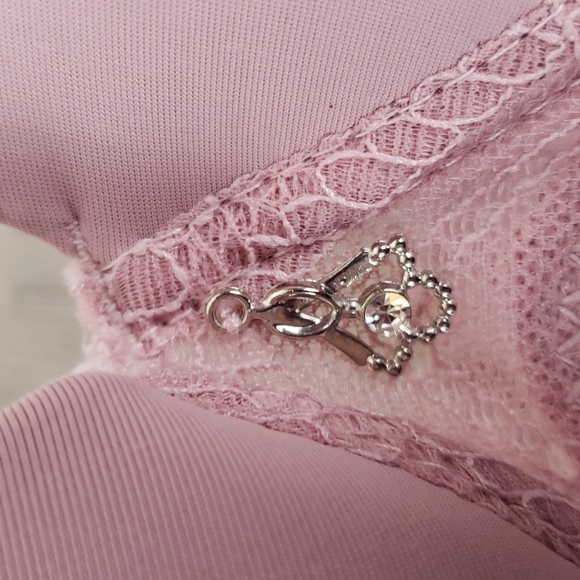 SHEIN rose lace padded bra Size Medium - Picture 3 of 7